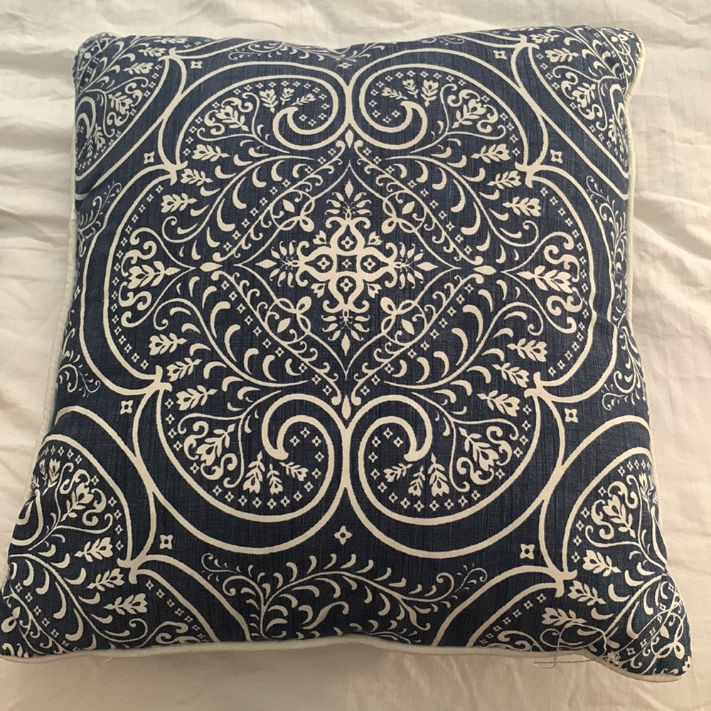 Throw pillows